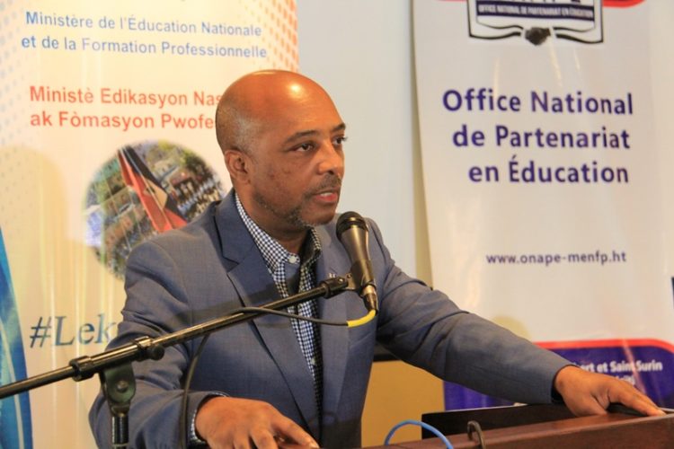 Ministre de  l'Éducation Nationale et de la Formation Professionnelle ( MENFP ), Nesmy Manigat 