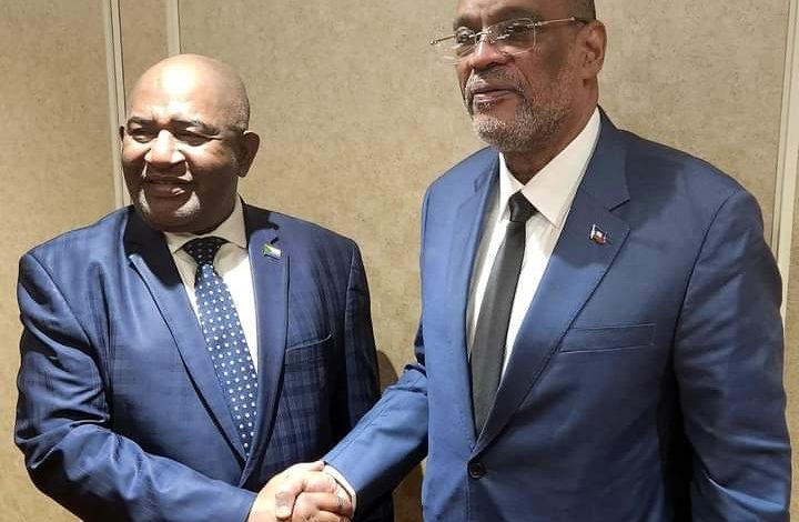 Rencontre bilatérale entre le Premier ministre Dr Ariel Henry et le président de l’Union africaine, Azali Assoumani