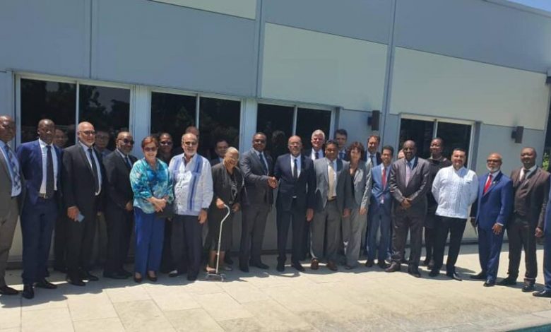 Rencontre de travail entre la délégation kenyane, les autorités haïtiennes et le corps diplomatique Crédit photo : MC